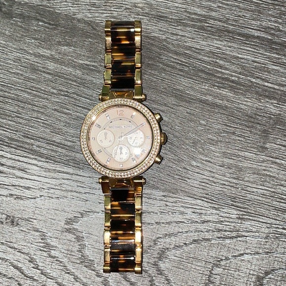 Michael Kors Accessories - Michael Kors Gold & Cheetah Print Watch